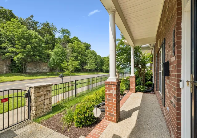 4th image of 1912 Turning Wheel Ln, Franklin, TN 37067 | MLS# 3270643