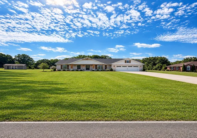 Photo 3 of Land for sale at 0 Cedar Ct, Lawrenceburg, TN 38464 | MLS# 3216094 | Listing updated on 2026-09-21
