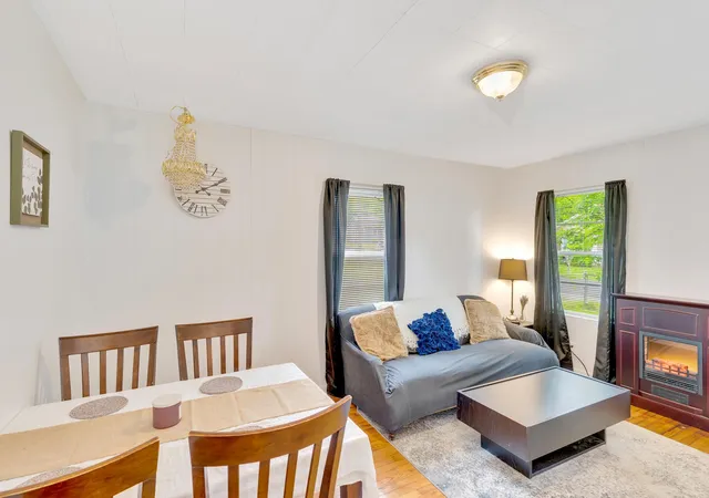 Photo 3 of Single family home for sale at 5354 Greenbriar Rd, Chattanooga, TN 37412 | MLS# 3250955 | Listing updated on 2026-09-18