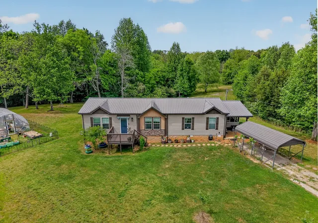2nd image of 160 Apple Blossom Ln, Rock Island, TN 38581 | MLS# 3213466