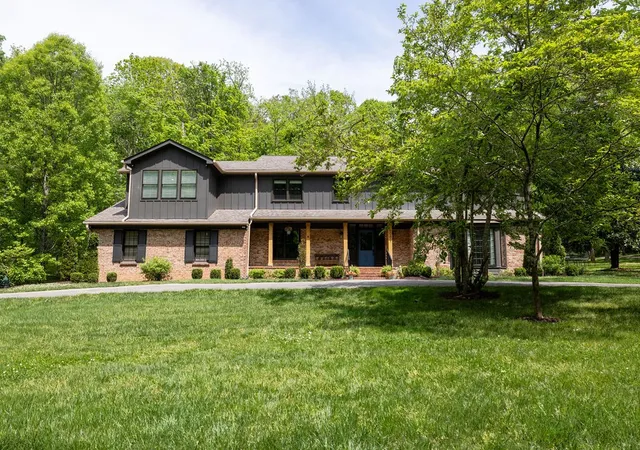 2nd image of 6001 Andover Dr, Nashville, TN 37215 | MLS# 3214170