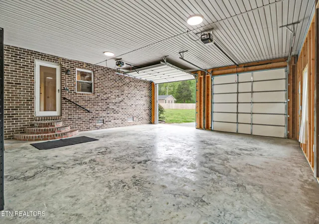 Homes for sale in Spring City, TN | 148 Porter Lane, Spring City, TN 37381 | MLS# 3213652