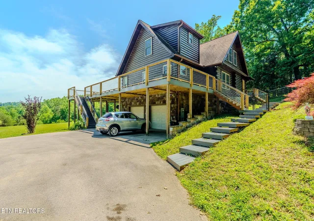Photo 1 of Single family home for sale at 9703 Heiskell Rd, Heiskell, TN 37754 | MLS# 3278347 | Listing updated on 2026-08-18