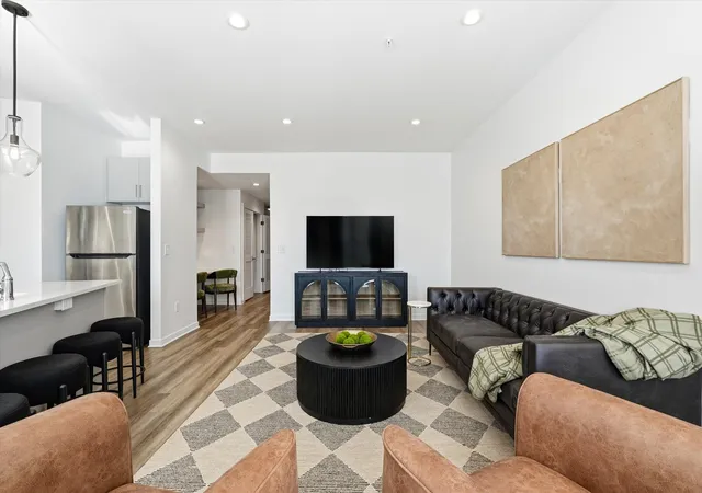Photo 4 of Condo for sale at 707 26th Avenue N #204, Nashville, TN 37208 | MLS# 3213687 | Listing updated on 2026-10-28