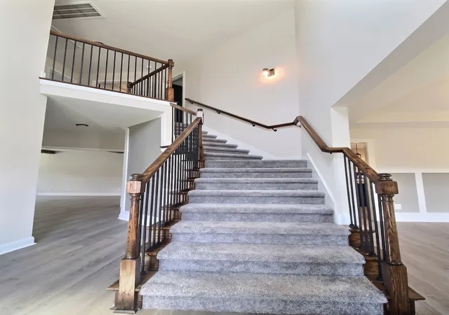 Photo 2 of Single family home for sale at 320 Timber Springs, Clarksville, TN 37042 | MLS# 3214150 | Listing updated on 2026-09-07