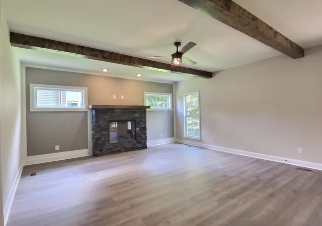 Photo 3 of Single family home for sale at 320 Timber Springs, Clarksville, TN 37042 | MLS# 3214150 | Listing updated on 2026-09-07