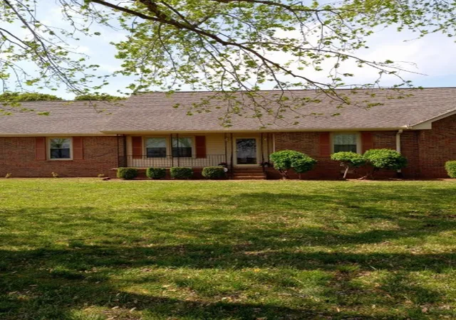 Homes for sale in Cedar Hill, TN | 3168 Maxey Rd, Cedar Hill, TN 37032 | MLS# 3213795
