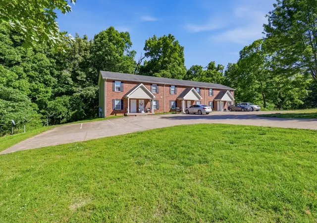 2nd image of 537 Peachers Ridge Rd, Clarksville, TN 37042 | MLS# 3214298