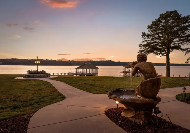 2nd image of 4919 Bal Harbor Circle, Chattanooga, TN 37416 | MLS# 3214115