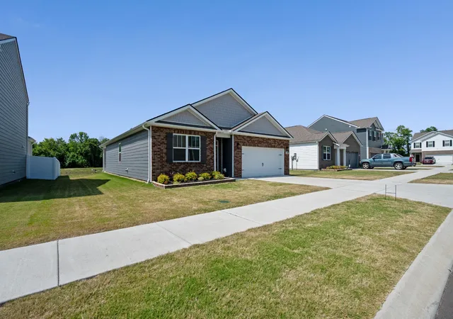 Photo 2 of Single family home for sale at 1504 Dove Dr, Lebanon, TN 37087 | MLS# 3216779 | Listing updated on 2026-09-20