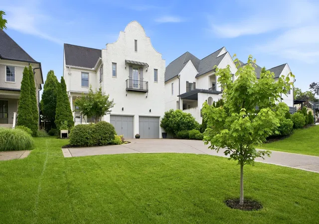 3rd image of 2011B Galbraith Dr, Nashville, TN 37215 | MLS# 3214966