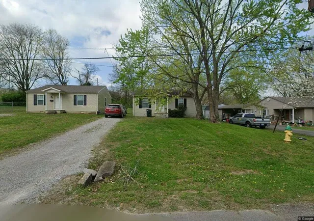 4th image of 2000 Jan Dr, Hopkinsville, KY 42240 | MLS# 3215842