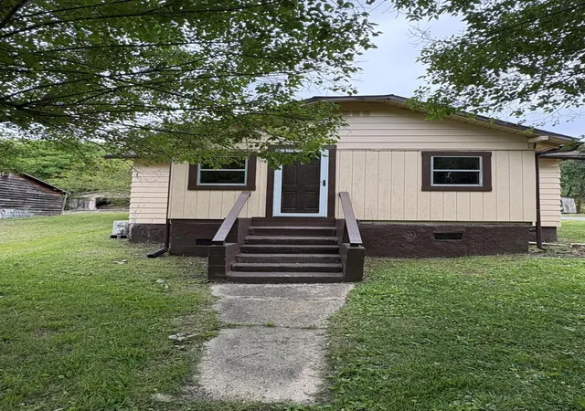 Homes for sale in Etowah, TN | 1117 Bledsoe Road, Etowah, TN 37331 | MLS# 3214623