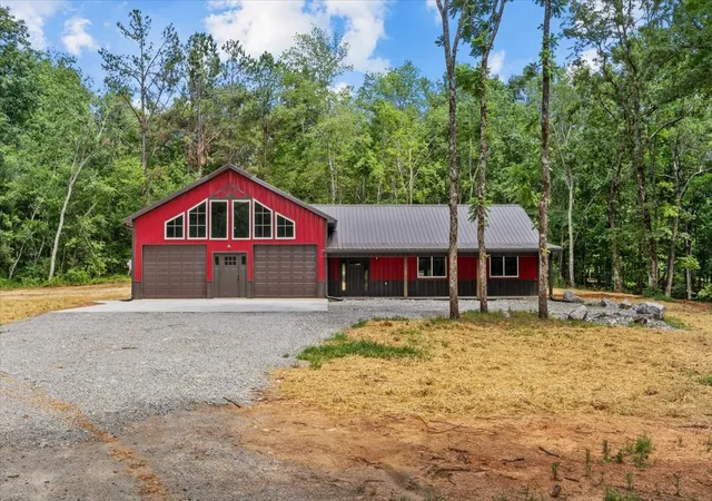 Homes for sale in Centerville, TN | 2796 Hwy 100, Centerville, TN 37033 | MLS# 3214987