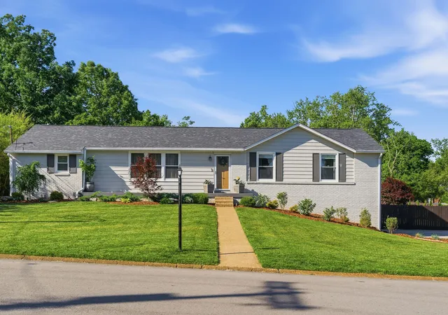 1st image of 6305 Saint Henry Dr, Nashville, TN 37205 | MLS# 3215125