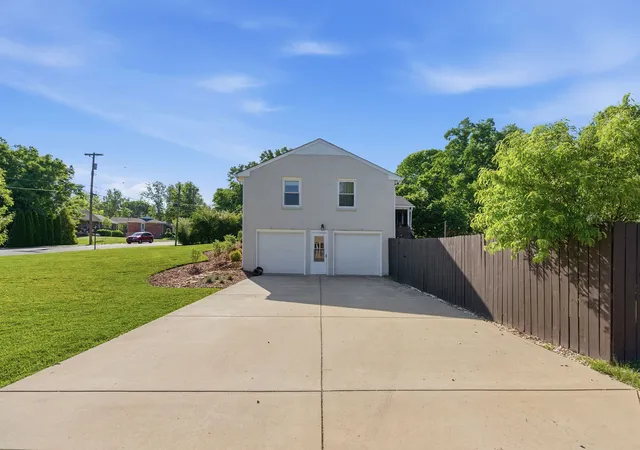 5th image of 6305 Saint Henry Dr, Nashville, TN 37205 | MLS# 3215125