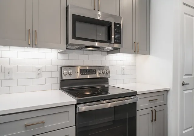 3rd image of 1677 54Th Ave N #227, Nashville, TN 37209 | MLS# 3223088