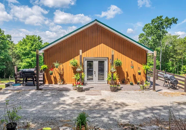 Homes for sale in Kelso, TN | 225 Kelso Smithland Rd #Tract 1, Kelso, TN 37348 | MLS# 3216855