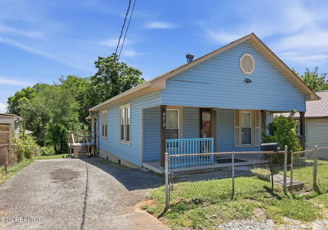 3rd image of 2446 Brown Ave, Knoxville, TN 37917 | MLS# 3317279
