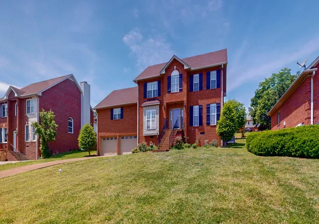 3rd image of 1127 Kimberly Dr, Goodlettsville, TN 37072 | MLS# 3216086