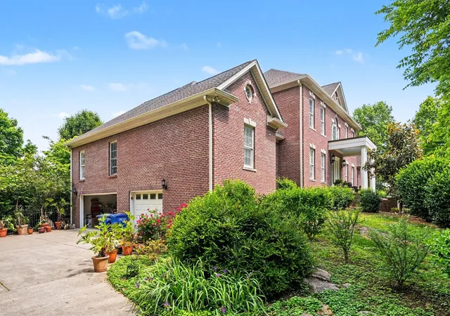 Homes for sale in Mount Pleasant, TN | 1523 North Main St, Mount Pleasant, TN 38474 | MLS# 3216337