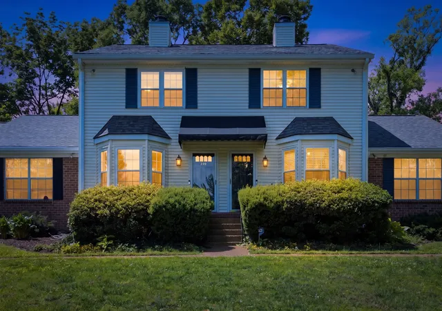 Photo 2 of Townhouse for sale at 219 Brattlesboro Pl, Nashville, TN 37204 | MLS# 3223478 | Listing updated on 2026-10-08