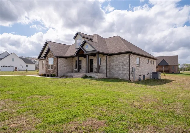 Homes for sale in Leoma, TN | 114 Hurst Dr, Leoma, TN 38468 | MLS# 3217370