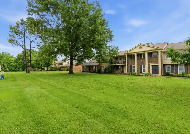 Homes for sale in Nashville, TN | 8207 Sawyer Brown Rd #J4, Nashville, TN 37221 | MLS# 3223094