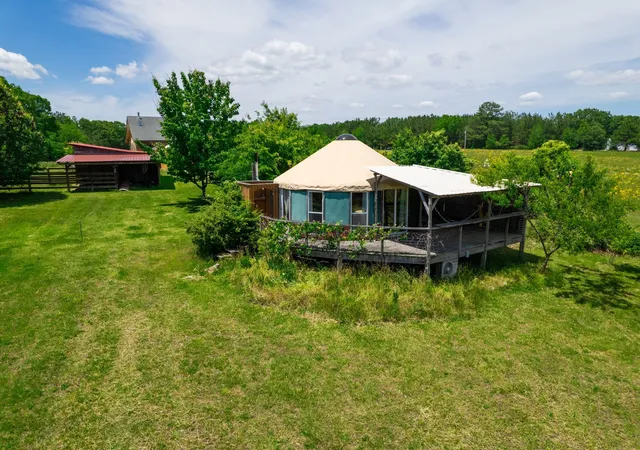 Homes for sale in Summertown, TN | 802 Drake Ln, Summertown, TN 38483 | MLS# 3232185