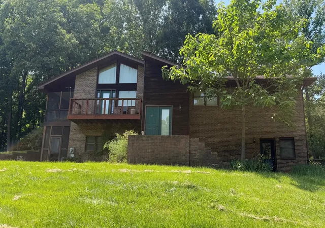 Homes for sale in Greenbrier, TN | 5260 New Cut Rd, Greenbrier, TN 37073 | MLS# 3215579