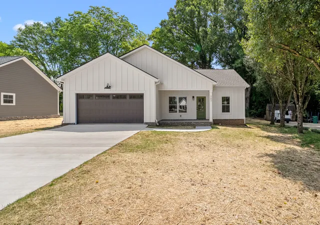 Homes for sale in Winchester, TN | 267 Brookfield Cir, Winchester, TN 37398 | MLS# 3216750