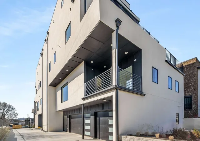 3rd image of 1017 12Th Ave S #A, Nashville, TN 37203 | MLS# 3216612