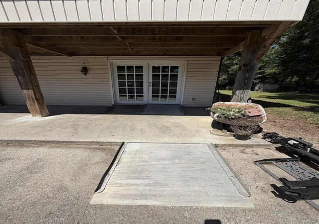 Homes for sale in Bridgeport, AL | 135 County Road 478, Bridgeport, AL 35740 | MLS# 3215588