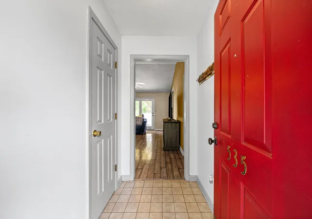 3rd image of 535 Fox Chase Ct, Hopkinsville, KY 42240 | MLS# 3215619