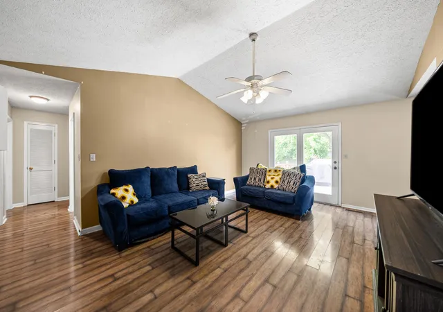 4th image of 535 Fox Chase Ct, Hopkinsville, KY 42240 | MLS# 3215619