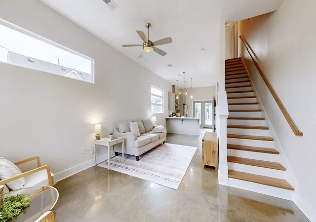 Homes for sale in Nashville, TN | 1901 Meridian St #H, Nashville, TN 37207 | MLS# 3216458