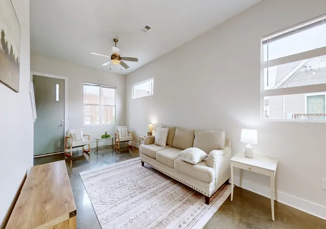 Homes for sale in Nashville, TN | 1901 Meridian St #H, Nashville, TN 37207 | MLS# 3216458