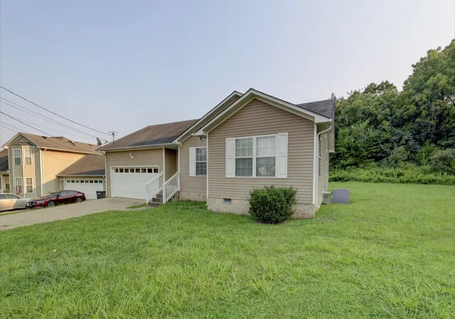 2nd image of 810 Shetland Dr, Oak Grove, KY 42262 | MLS# 3304543