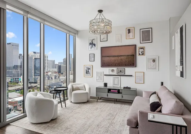 1st image of 1212 Laurel St #1612, Nashville, TN 37203 | MLS# 3216772