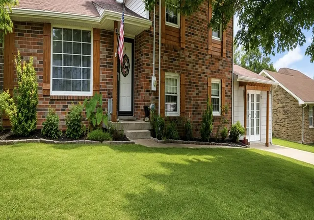2nd image of 121 Grandview Cir, Old Hickory, TN 37138 | MLS# 3216547