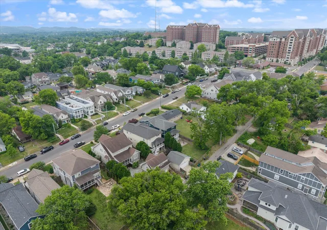 58th image of 1008 Caldwell Ave, Nashville, TN 37204 | MLS# 3216496