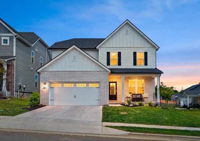 1st image of 1003 Lionheart Dr, Hermitage, TN 37076 | MLS# 3216002