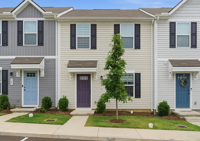 Photo 2 of Townhouse for sale at 2757 Thornton Grv Blvd #147, Nashville, TN 37207 | MLS# 3220127 | Listing updated on 2026-08-18