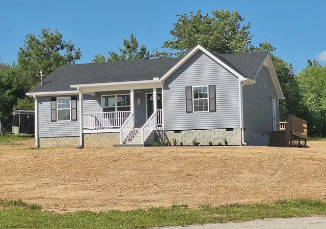 Homes for sale in Loretto, TN | 140 Dave O Lane, Loretto, TN 38469 | MLS# 3215977