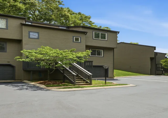 4th image of 256 Summit Ridge Dr, Nashville, TN 37215 | MLS# 3216453
