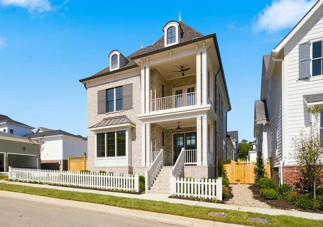 Photo 1 of Single family home for sale at 416 Drummond St, Franklin, TN 37064 | MLS# 3216020 | Listing updated on 2026-08-28