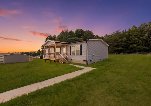 Photo 1 of Manufactured home for sale at 285 County Rd 784a, Etowah, TN 37331 | MLS# 3223338 | Listing updated on 2026-08-24