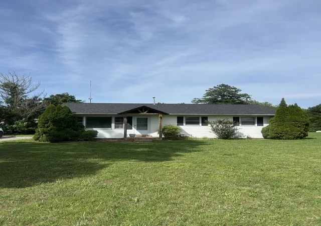 Homes for sale in Lawrenceburg, TN | 500 Prosser Rd, Lawrenceburg, TN 38464 | MLS# 3218318