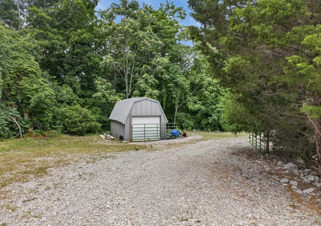 5th image of 241 Hidden Cove Ln, Allons, TN 38541 | MLS# 3216814
