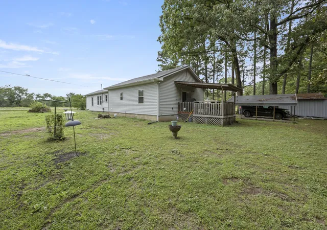 Homes for sale in Estill Springs, TN | 8988 Old Tullahoma Rd, Estill Springs, TN 37330 | MLS# 3229150